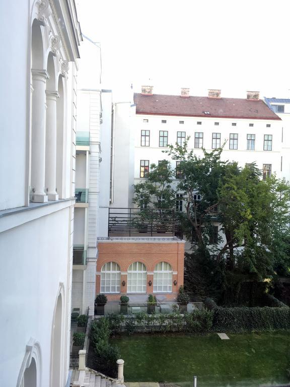 וינה Apartments Near Rathaus מראה חיצוני תמונה
